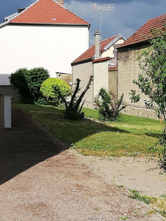 Joli Appartement Residentiel A טרואה מראה חיצוני תמונה